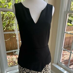 White House Black Market Sleeveless Blouse – Size 4